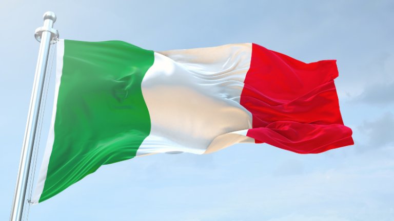 Justiça da Itália pede informações a Moraes sobre prisão de Zambelli e amplia tensão política internacional