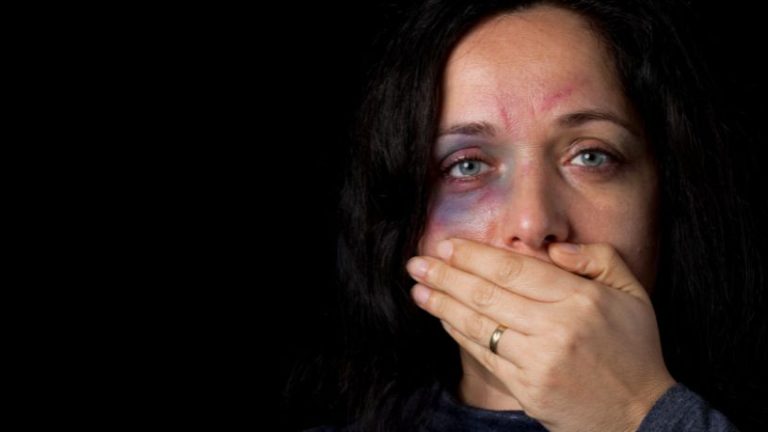 Feminicídio no Brasil: por que foragidos da Justiça revelam falhas estruturais no combate à violência contra a mulher