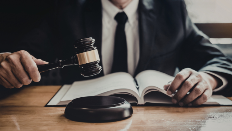 Justiça e Lucro Presumido: empresas de tecnologia e o fim do adicional do IRPJ em debate no Brasil